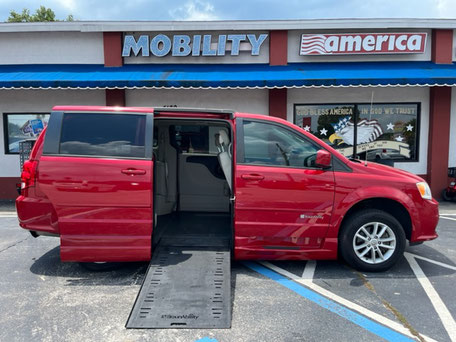 2014 Dodge Caravan Braunability Van