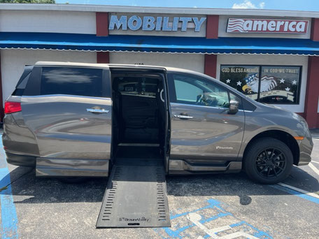 2019 Honda Odyssey Mobility Van