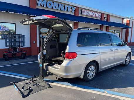 2009 Honda Odyssey Mobility Van