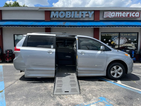 2012 Toyota Sienna Wheelchair Van