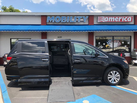 2014 Honda Odyssey Mobility Van