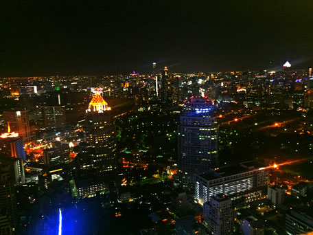 Thailande/ Bangkok/ Phuket /Wat Pho/Khao San Road/Chao Phraya River/Banyan Tree Bangkok le vertigo