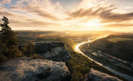 Flusskreuzfahrt im Elbsandsteingebirge 2025