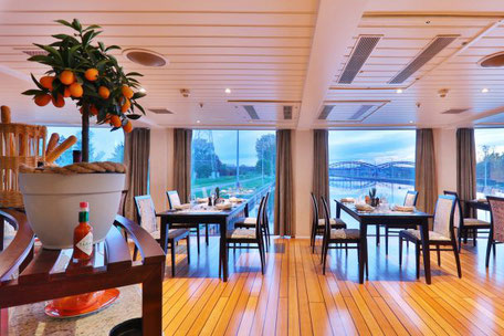 Restaurant auf der MS Lady Cristina 2025
