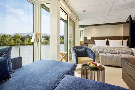 Suite im Luxus-Flusskreuzfahrtschiff Amadeus Riva 2025
