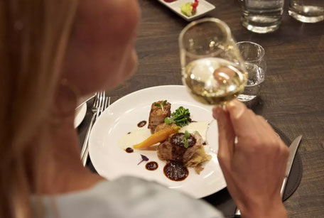 Abendessen bei VIVA Cruises 2025