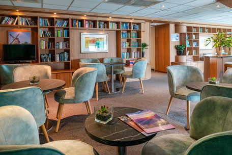 Bibliothek auf der Rhein Melodie 2025