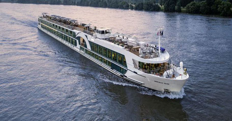 Flusskreuzfahrtschiff Amadeus Nova auf der Donau 2026