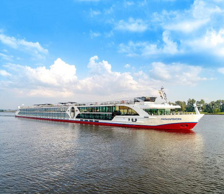 Flussschiff nickoVISION auf der Donau 2025