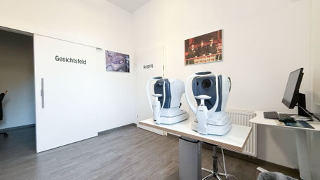 Autorefraktometer und Tonometer