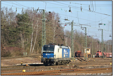WLC 1193 980-0 durchfährt den Homburger Bahnhof, 24.02.2018 