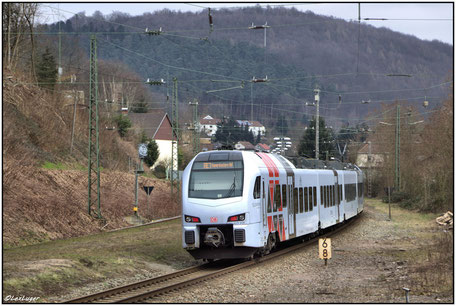 429 606 als RE 1 nach Kaiserslautern in Scheidt (Saar), 13.03.2016 
