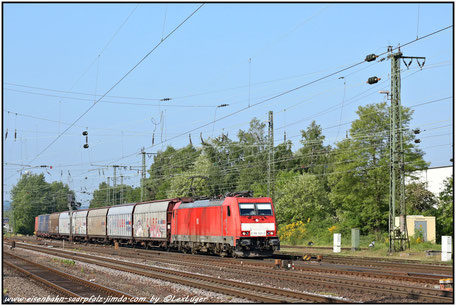DB 186 323-2 mit einem Autologistik Zug in Homburg (Saar), 11.05.2018 