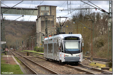 Saarbahn 1028 in Auersmacher, 28.03.2016  