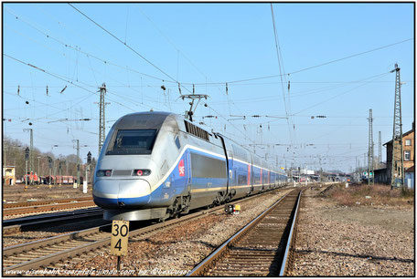 TGV 4702 hat den Bahnhof von Homburg erreicht, 24.02.2018 
