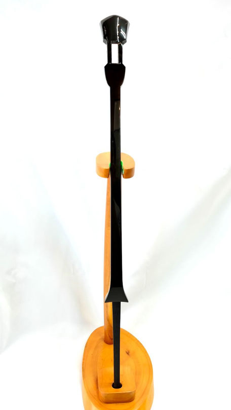 LynnRay 三線■銘苅春政氏 与那城型■県産黒木 黒檀 桃原チーガ 銘苅春政作江戸与那城型三線 - オーダー三線専門店 みなみ三線店