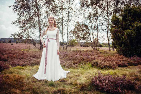 Spitzen Brautkleid mit Ärmel