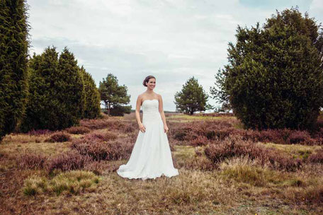 Brautkleid mit Spitzencorsage und zartem Tüllrock