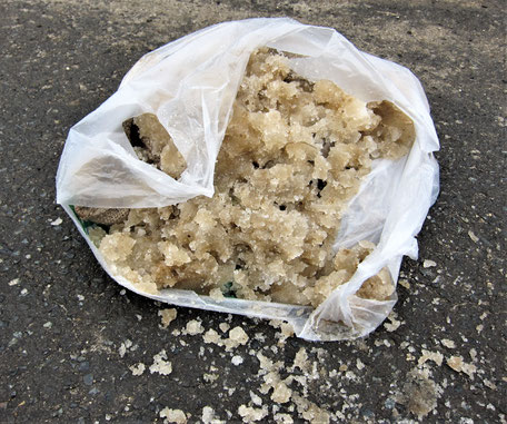 格安な、洪水に土の用意がいらない吸水膨張土のう