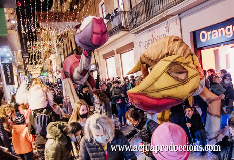 Spectacles de rue Noël pour enfants