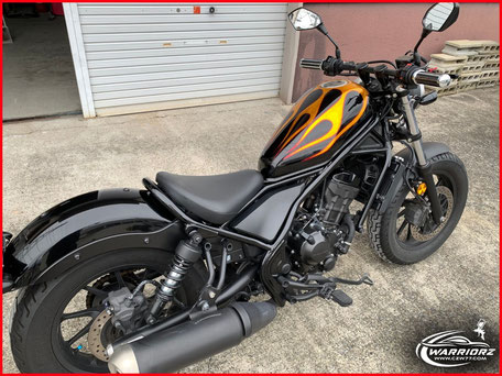 カスタムペイントバイク,キャンディーフレーク塗装,ホンダレブル,フレイムスペイント,ファイヤーパターン