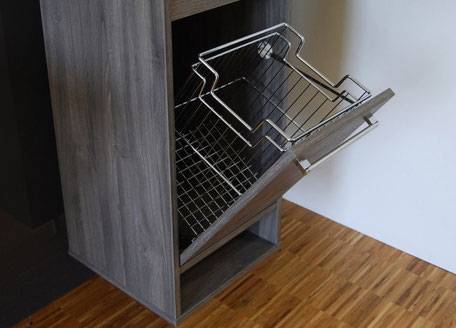 Modernes Badezimmer - Schreinerei Wiedmann