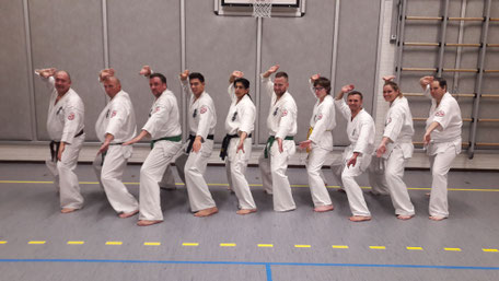 Donderdag Senioren Karate Bergen op Zoom