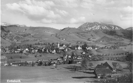 um 1940