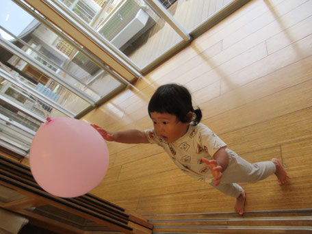 「風船まってー」