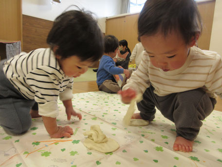 初めての小麦粉ねんど