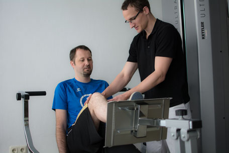 Physiotherapie an Geräten in Graz Jakomini
