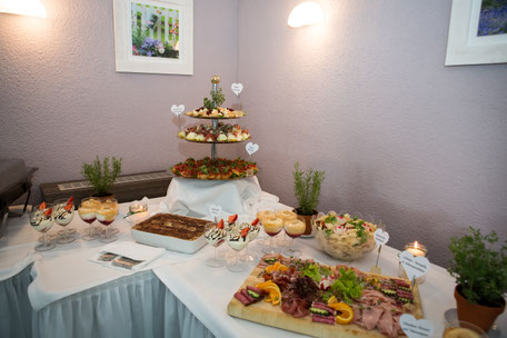 Hochzeitsfotograf Dresden, Hochzeitsfotograf Neustadt Sachsen, Hochjzeit Götzinger Höhe Neustadt, Hochzeit Neustadt Sachsen, Hochzeitslocation Götzinger Höhe, Vintage Hochzeit Dresden