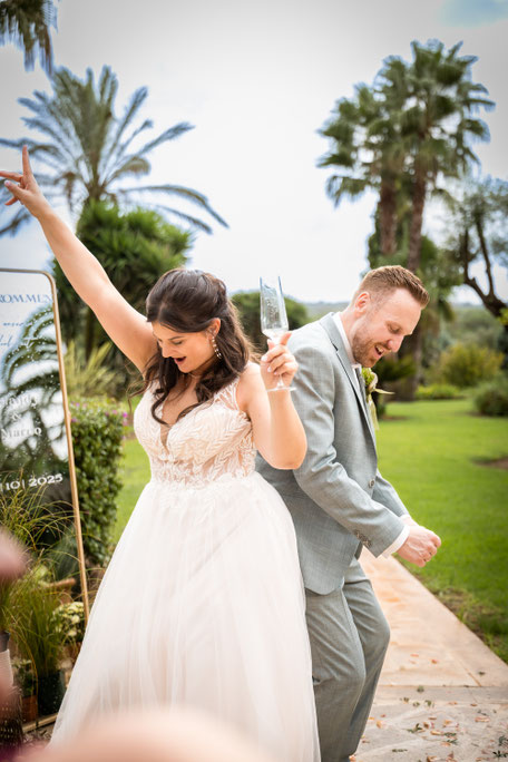 Hochzeitsfotograf Fincahochzeit Mallorca Sektempfang