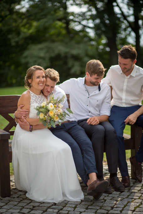 Hochzeitsfotograf Dresden, Hochzeitsfotograf Neustadt Sachsen, Hochjzeit Götzinger Höhe Neustadt, Hochzeit Neustadt Sachsen, Hochzeitslocation Götzinger Höhe, Vintage Hochzeit Dresden