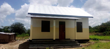In Kisegese sind Maternity und Schulgebäude fertiggestellt worden. 