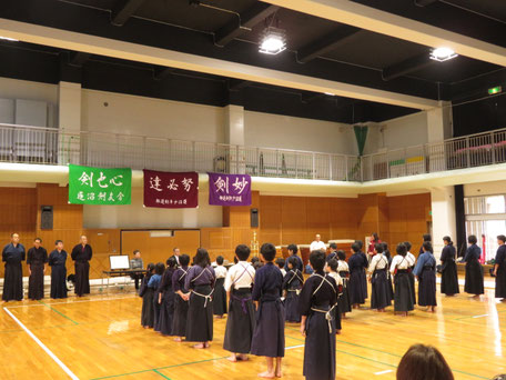 大田区の他団体も招待して行った錬成大会の様子