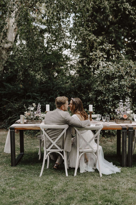 Die Freie Trauung in Osnabrück, holt Euch Hochzeitsinspirationen für die Hochzeitsplanung auf www.philosophylove.de Freie Trauungen und Hochzeitsreden in Osnabrück, Hamburg und Düsseldorf, Haus Brink