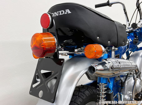 Honda Dax ST70