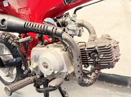 Honda Dax ST50