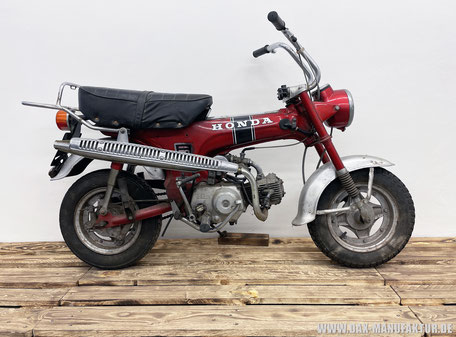 Honda Dax ST50