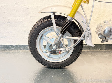 Honda Dax ST50