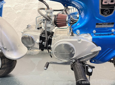 Honda Dax ST50