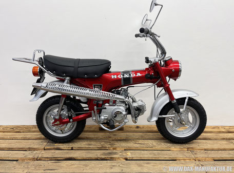 Honda Dax ST50