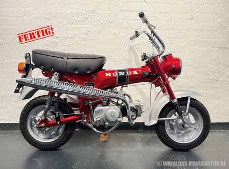 Honda Dax ST50