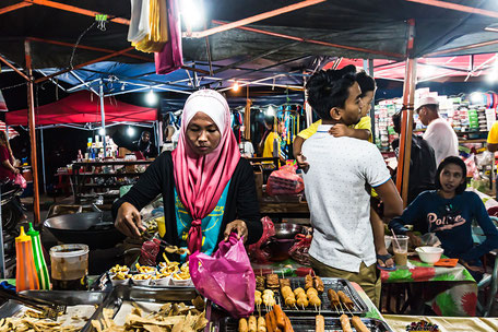 nacht-food-markt-langkawi-malaysia