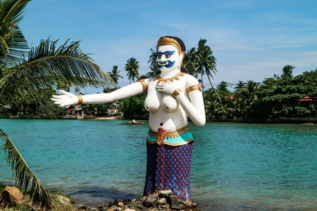 figur-big-buddha-place-koh-samui