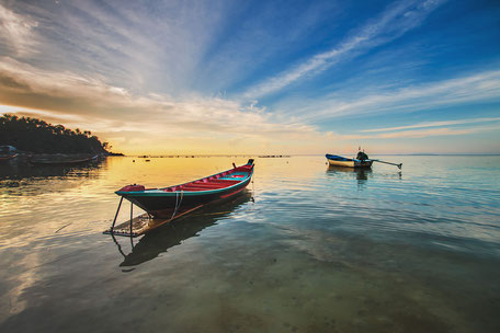 boote-bei-untergehender-sonne-haad-salad-koh-phangan