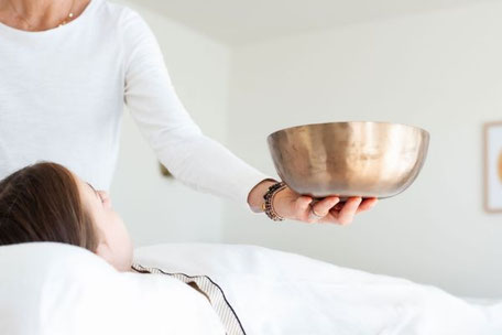 Kinder-Klangmassage bei Simone Scheuner in Biberstein bei Aarau