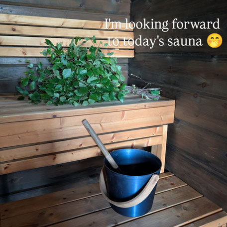 Sauna Ritual in Finnland: Vihta mit Birke, Eiche oder Linde