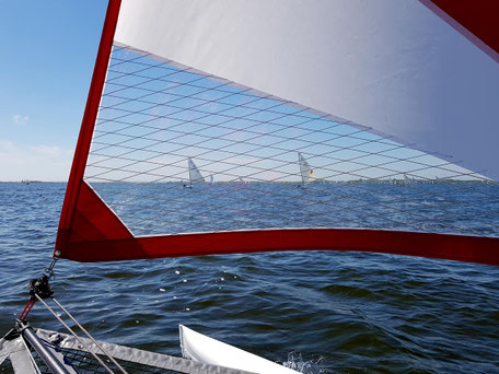 XCAT-Segelkatamaran | Guter Durchblick durchs Segel & Vorsegel